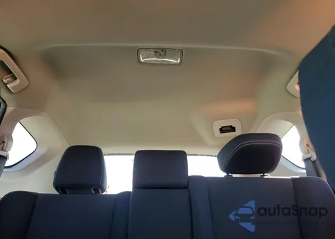 2017 Toyota Rav4 Xle z USA, uszkodzony, nr VIN 2T3WFREVXHW377699